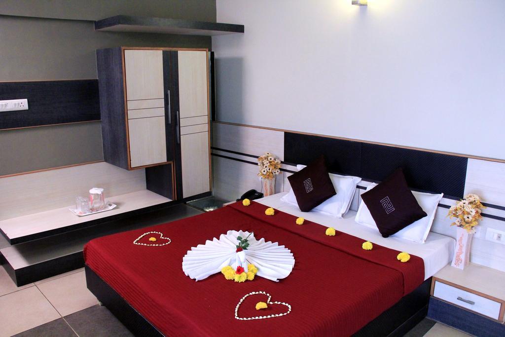 Hotel Sun Park Puducherry Zimmer foto