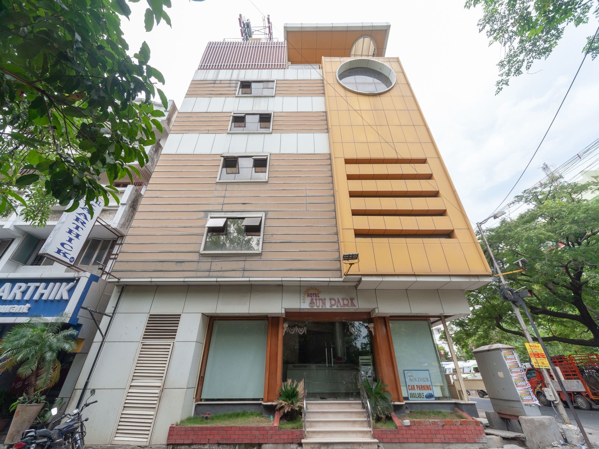 Hotel Sun Park Puducherry Exterior foto